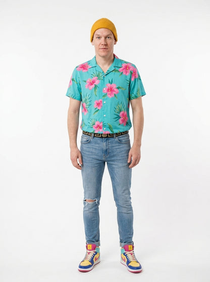 Hawaiian Tourist Costume - model posing, full body
